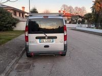 Usata Fiat Doblò 103 CV (75 kW) 2009 Monovolume