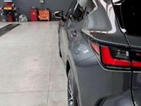 Usata Lexus NX450h+ 185 CV (136 kW) 2022 Grigio SUV