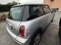 Usata Mini One D 75 CV (55 kW) 2005 Argento Utilitaria