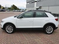 Usata VW T-Roc Life 150 CV (110 kW) 2022 Pure white / nero SUV