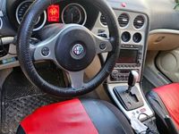 Usata Alfa Romeo 159 200 CV (147 kW) 2010 Rosso Berlina