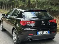 Second-hand Alfa Romeo Giulietta 105 CP (77 kW) 2011 Hatchback