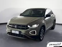 Usata VW T-Roc Style 150 CV (110 kW) 2023 Grigio SUV