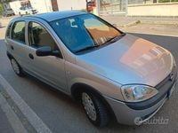 Usata Opel Corsa 75 CV (55 kW) 2004 Utilitaria