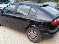 Usata Seat Leon 75 CV (55 kW) 2001 Nero Utilitaria