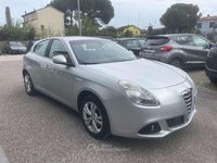 Usata Alfa Romeo Giulietta Distinctive 120 CV (88 kW) 2011 Argento Utilitaria