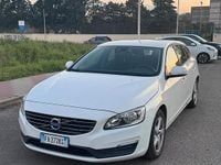 Usata Volvo V60 115 CV (84 kW) 2015 Bianco Station wagon