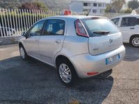 Usata Fiat Punto 69 CV (50 kW) 2012 Argento Utilitaria