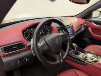 Usata Maserati Levante 330 CV (242 kW) 2022 Nero SUV