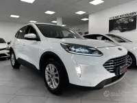 Usata Ford Kuga Titanium 120 CV (88 kW) 2021 Bianco SUV