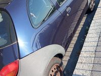 Usata Ford Ka 60 CV (44 kW) 2002 Blu Utilitaria