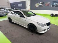 Usado Mercedes E220 Premium 170 CV (125 kW) 2013 Blanco Coupe