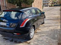 Usata Lancia Delta 120 CV (88 kW) 2009 Nero Utilitaria