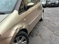 Usata Lancia Musa 101 CV (74 kW) 2006 Marrone Monovolume