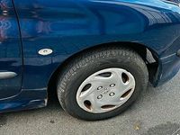 Usata Peugeot 206 2000 Blu Utilitaria