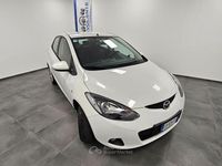 Usata Mazda 2 90th Anniversary 75 CV (55 kW) 2010 Bianco Utilitaria