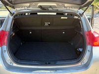 Usata Toyota Auris Hybrid Active 99 CV (72 kW) 2015 Berlina