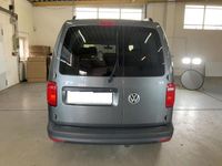 Usata VW Caddy Trendline 110 CV (80 kW) 2018 Grigio Monovolume