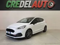 Usata Ford Fiesta ST-Line 101 CV (74 kW) 2018 Frozen white Utilitaria