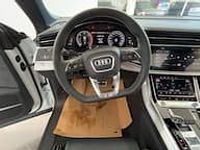 Nuova Audi Q8 S-Line 286 CV (210 kW) 2025 Bianco ghiaccio SUV