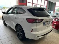 Usata Ford Kuga ST-Line X 120 CV (88 kW) 2021 Bianco SUV