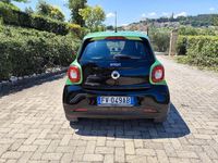 Usata Smart ForFour Electric Drive 60 kW (82 CV) 2019 Nero Utilitaria