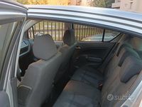 Usata Opel Agila 65 CV (47 kW) 2009 Grigio Monovolume