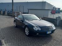 Usata Mercedes SL350 305 CV (224 kW) 2005 Blu Cabrio