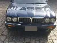 Usata Jaguar XJ8 237 CV (174 kW) 1998 Blu Berlina