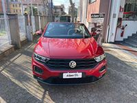 Begagnad VW T-Roc Cabriolet Style 150 HK (110 kW) 2021 Röd Cab