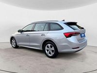 Usata Skoda Octavia Style 116 CV (85 kW) 2022 Argento metallizzato Station wagon