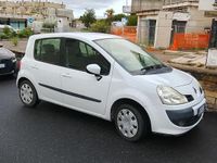 Usata Renault Modus 75 CV (55 kW) 2010 Bianco Monovolume