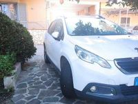 Usata Peugeot 2008 Active 92 CV (67 kW) 2015 SUV