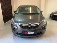 Usata Opel Zafira Tourer Cosmo 150 CV (110 kW) 2012 Grigio Monovolume