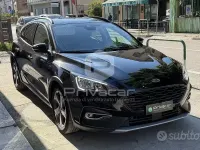 Usata Ford Focus Active 120 CV (88 kW) 2019 Nero Berlina