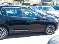 Usata Peugeot 2008 Active 99 CV (72 kW) 2017 Nero SUV
