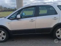 Usata Fiat Sedici 120 CV (88 kW) 2009 SUV