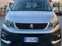 Usata Peugeot Rifter Allure 102 CV (75 kW) 2019 Grigio Monovolume