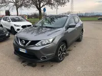Usata Nissan Qashqai N-Connecta 131 CV (96 kW) 2017 Grigio SUV