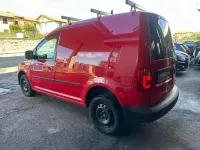 Begagnad VW Caddy 122 HK (89 kW) 2016 Röd Minibuss
