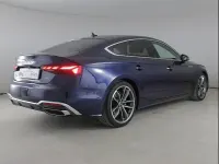 Usata Audi A5 Sportback S-Line 204 CV (150 kW) 2024 Blu navarra metallizzato Utilitaria