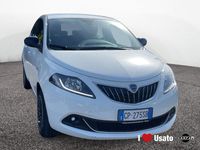 Usata Lancia Ypsilon Gold 70 CV (51 kW) 2023 Bianco Utilitaria