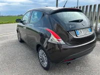 Usata Lancia Ypsilon 69 CV (50 kW) 2026 Nero Utilitaria