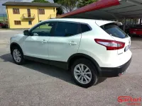 Usata Nissan Qashqai 110 CV (80 kW) 2015 Bianco SUV