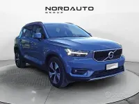 Usata Volvo XC40 Momentum 150 CV (110 kW) 2020 Grigio SUV