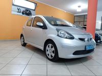 usata Toyota Aygo 1.0 12V VVT-i 5 porte Sol automatica