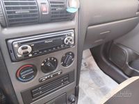 Usata Opel Astra 80 CV (58 kW) 2003 Berlina