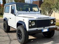 Usata Land Rover Defender 109 CV (80 kW) 1990 Bianco SUV