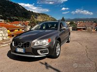 Usata Volvo XC70 185 CV (136 kW) 2010 Grigio SUV