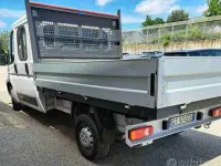 Usata Citroën Jumper 140 CV (102 kW) 2024 Bianco Monovolume